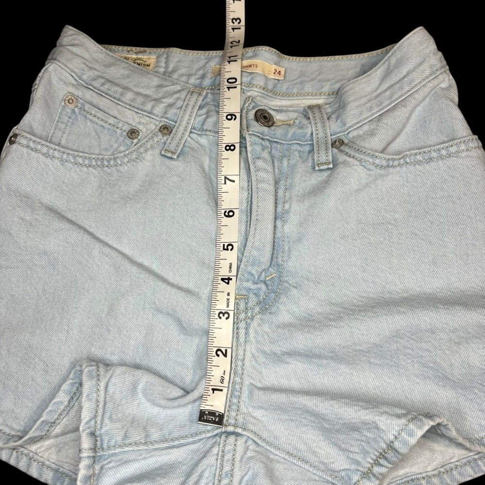 Levi’s Premium Jean shorts - Picture 12 of 15